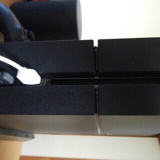 PS4 CUH-1200A（受け渡し準備中）