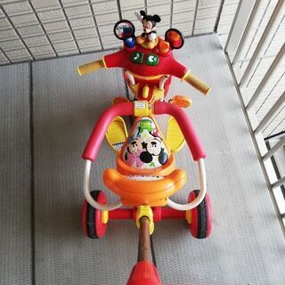 ミッキーマウスの三輪車
