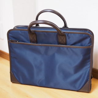 無印良品ビジネスナイロンバッグネイビー ブラウン ゆう 西京極のバッグ ハンドバッグ の中古あげます 譲ります ジモティーで不用品の処分