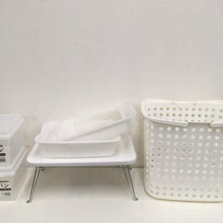 【新生活雑貨セット❗️】洗濯カゴ・食器カゴ・ローテーブル・食品容器
