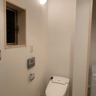 リクシル タンクレイス、ウォッシュレッドトイレ