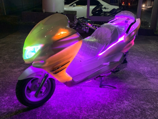 YAMAHA マジェスティ】人気NO.1！！オールホワイト！！LED激ヤバ！！