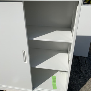 実売4万円 未使用 書庫 スチール引戸 ナイキCWー0811H