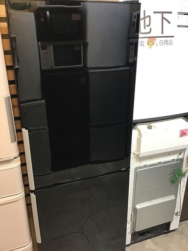 【送料無料・設置無料サービス有り】冷蔵庫 AQUA AQR-D28C 中古