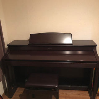 電子ピアノ Roland KR-575 引っ越しの為譲ります。