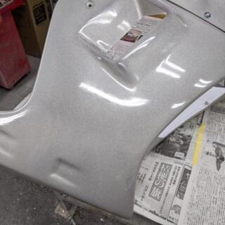 後期NSR50レース用カウリング、ガンメタシルバー