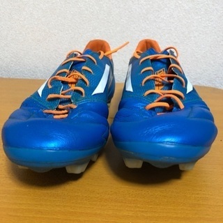 サッカー　スパイク　25.5