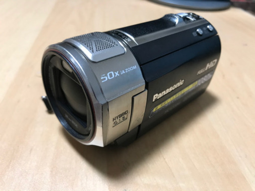 ビデオカメラ、ムービーカメラ Panasonic HC - V720M
