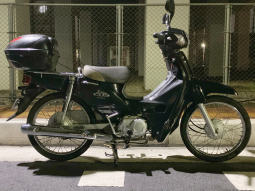 ホンダ スーパーカブ50 AA04 人気のブラック
