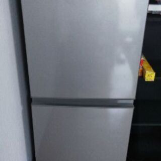 [決定]AQUA　アクア　2017年製　2ドア　冷凍冷蔵庫　126L