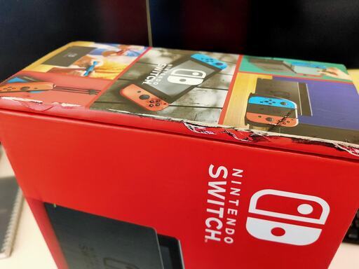 任天堂 switch ネオン 新モデル 3年保証つき
