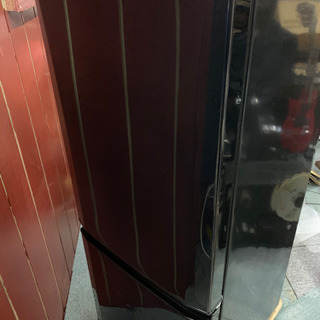 三菱　146Ｌ　冷蔵庫　2014年製　お譲りします　ブラック
