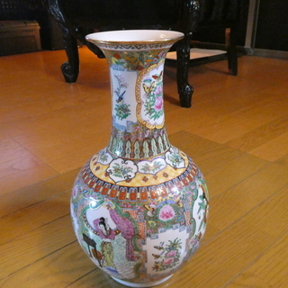 花瓶　①　中国製アンティーク