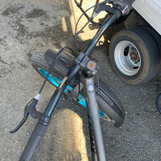 ☆ファットバイク TRINX T106 26インチ☆