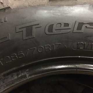 BFGoodrich Mud-Terrain T/A LT 285/70R17 17インチ 夏タイヤ 4本 2014年製　(VTA93) クレジットカード QR決済可能