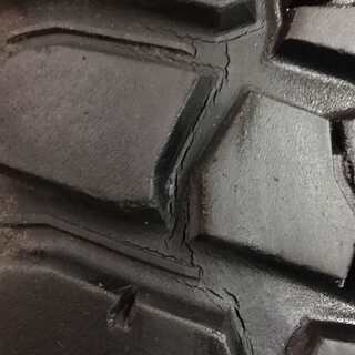 BFGoodrich Mud-Terrain T/A LT 285/70R17 17インチ 夏タイヤ 4本 2014年製　(VTA93) クレジットカード QR決済可能