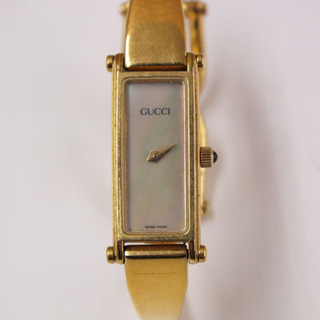 GUCCI バングルウォッチ ”華奢な手首を演出” 電池交換済 女性用 腕時計 
