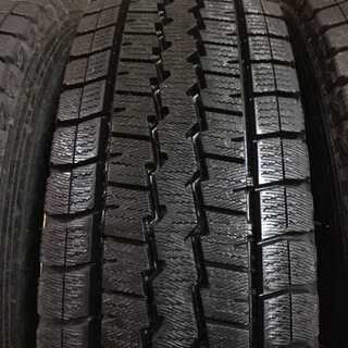 195/80R15 107/105L  DUNLOP  WINTERMAX SV01 スタッドレス　冬タイヤ　ハイエース　キャラバン　ジムニー　バリ溝　高年式　a10 DUNLOP WINTER MAXX SV01 195/80R15 107/105L LT 15インチ 4本 2016年
