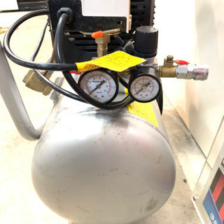 y738☆ ナカトミ エアーコンプレッサー CP-1500 電動工具 エアーツール