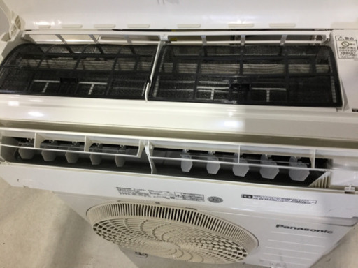 Panasonic  2.2kw ルームエアコン CS-226CF-W 2016年(分解洗浄済み)