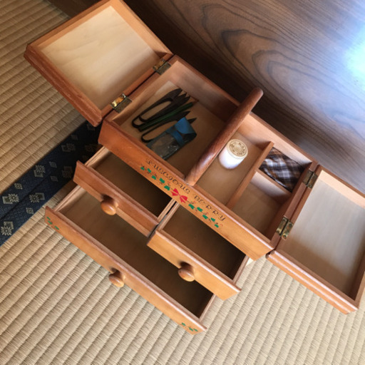 お針箱。ソーイングボックス。
