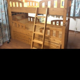 収納、宮付き木製二段ベッド