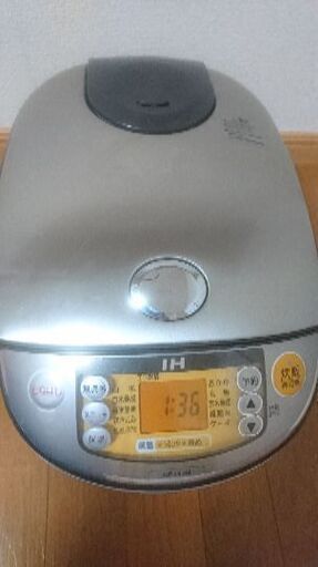 ZOJIRUSHI 炊飯器