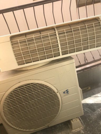 受け渡し予定者決まりました　ルームエアコン　2012製　ダイキン工業