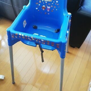 IKEA　子ども椅子