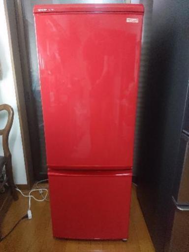 赤い冷蔵庫 Sharp Sj 17mc シャープ製 まさき 両国のキッチン家電 冷蔵庫 の中古あげます 譲ります ジモティーで不用品の処分
