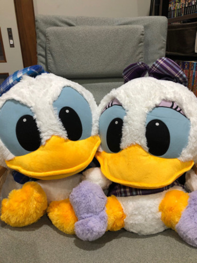 ディズニードナルド デイジージャンボぬいぐるみオータムチェックver 非売品 おむおむ 香西のおもちゃ ぬいぐるみ の中古あげます 譲ります ジモティーで不用品の処分