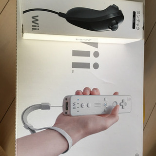 Wii 本体＋マリオカートハンドル付き＋モンハン＋♂初期のDS