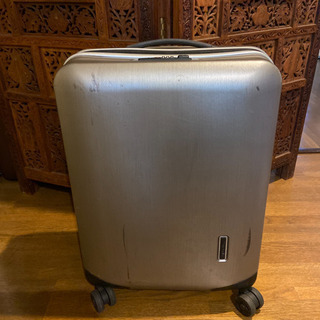 サムソナイト のスーツケース 