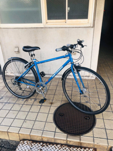 青い自転車