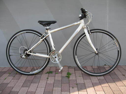GIANT ESCAPE R3　 ジャイアント エスケープ R3　クロスバイク　管理NO20200312-2
