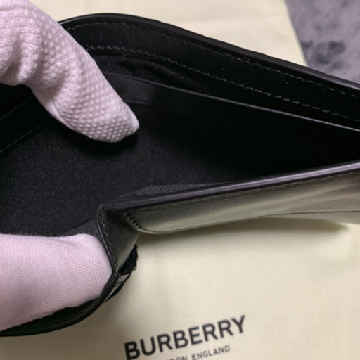 BURBERRY 二つ折り財布