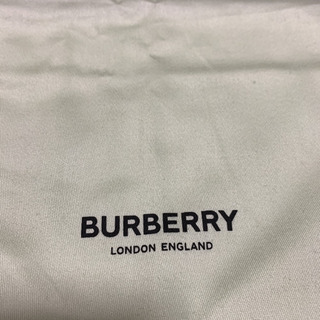 BURBERRY 二つ折り財布