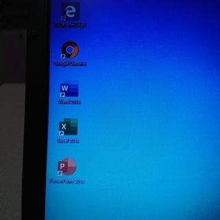 おかげさまで受渡終了】ノートパソコン 東芝 dynabook B550/B