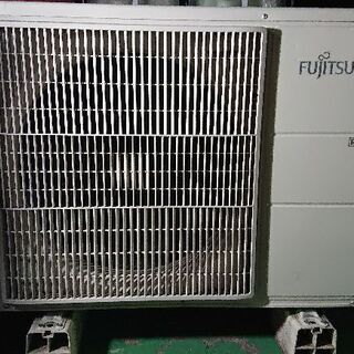 中古エアコンは完売致しました。新品エアコン6畳用は多数あります。