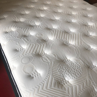 Sealy Sufflower II Mattress ワイドダブル153cm幅　シーリーのサブフラワーⅡマトレス
