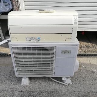 季節、空調家電 FUJITSU 14～16畳用ルームエアコン 4kw AO-R40W 2010年製品