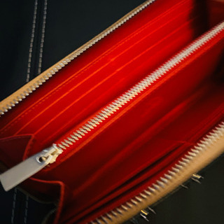 定価約11万　ルブタン　パネトーン　2年使用