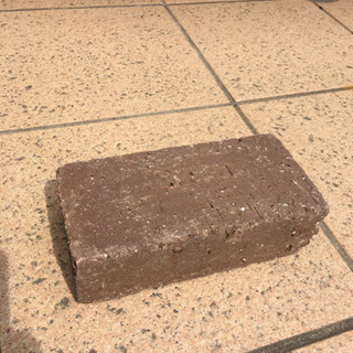 レンガ　茶色　（暗め）　在庫50個