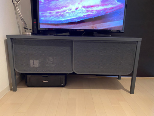 お譲りします Ikea購入スチールテレビ台 グレー Min373 大阪の収納家具 テレビ台 の中古あげます 譲ります ジモティーで不用品の処分 お譲りします Ikea購入スチールテレビ台 グレー Min373 大阪の収納家具 テレビ台 の中古あげます 譲ります ジモティーで不用品の処分