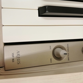 モノマニア四日市】【引き取り限定】ヤマハ/YAMAHA 電子ピアノ YDP-163