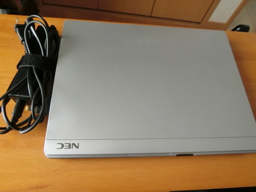 NEC製　ノートブックPC（２０１２年製）