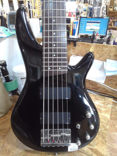 店舗同時販売中】IBANEZ アイバニーズ 6弦ベース 訳あり品