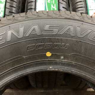 DUNLOP ENASAVE EC204 215/70R15 15インチ 夏タイヤ 4本 2019年製 新品 グランビア レジアス エクストレイル等　(VTL110) クレジットカード QR決済可能