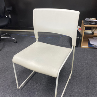 事務所で使用していた椅子