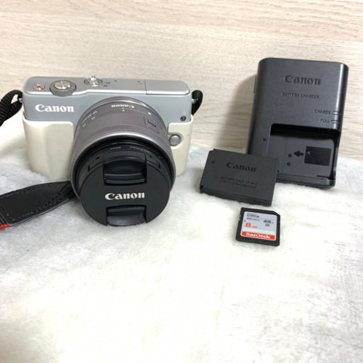 Canon EOS M10カメラ